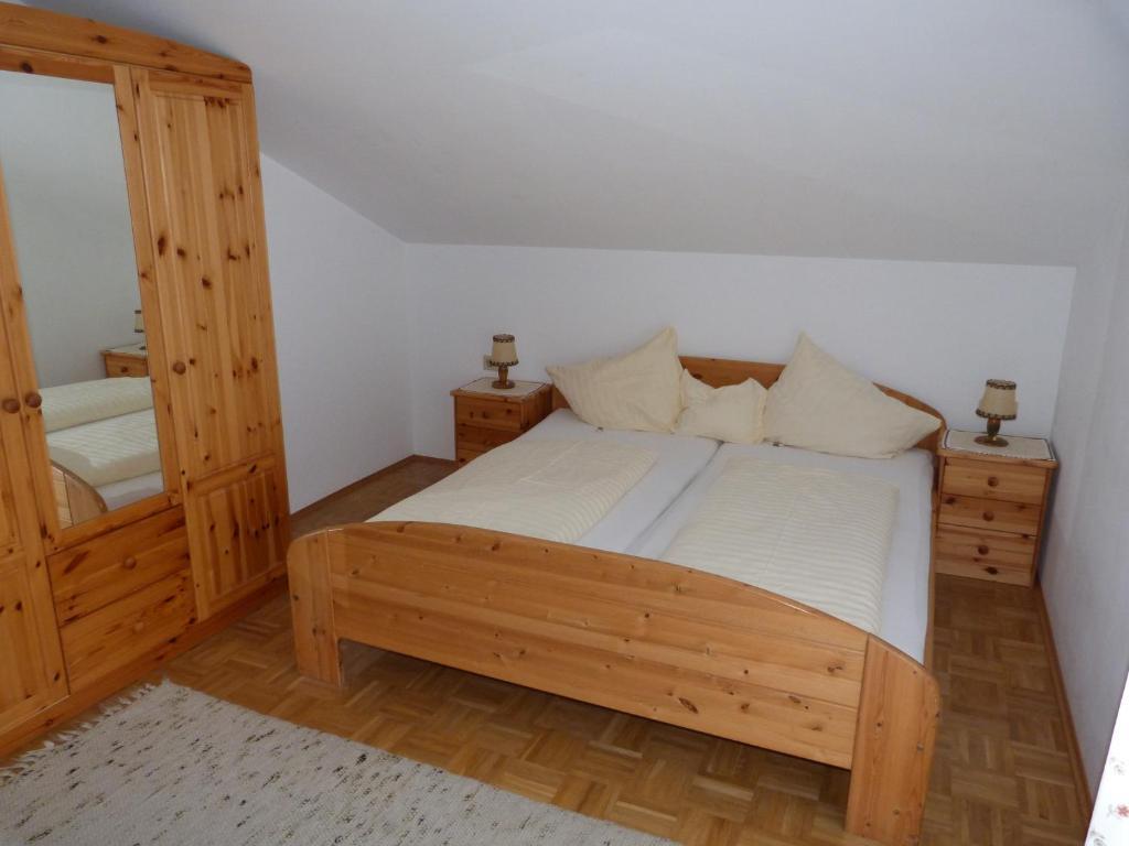 Pension Wolf Steindorf am Ossiacher See Rom bilde