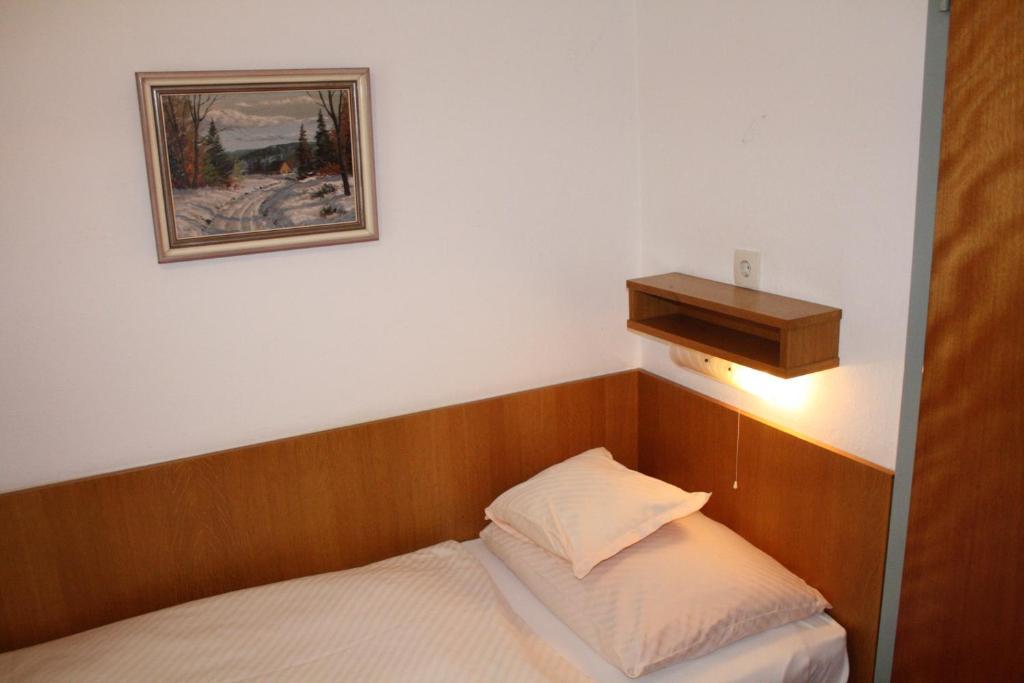 Pension Wolf Steindorf am Ossiacher See Rom bilde